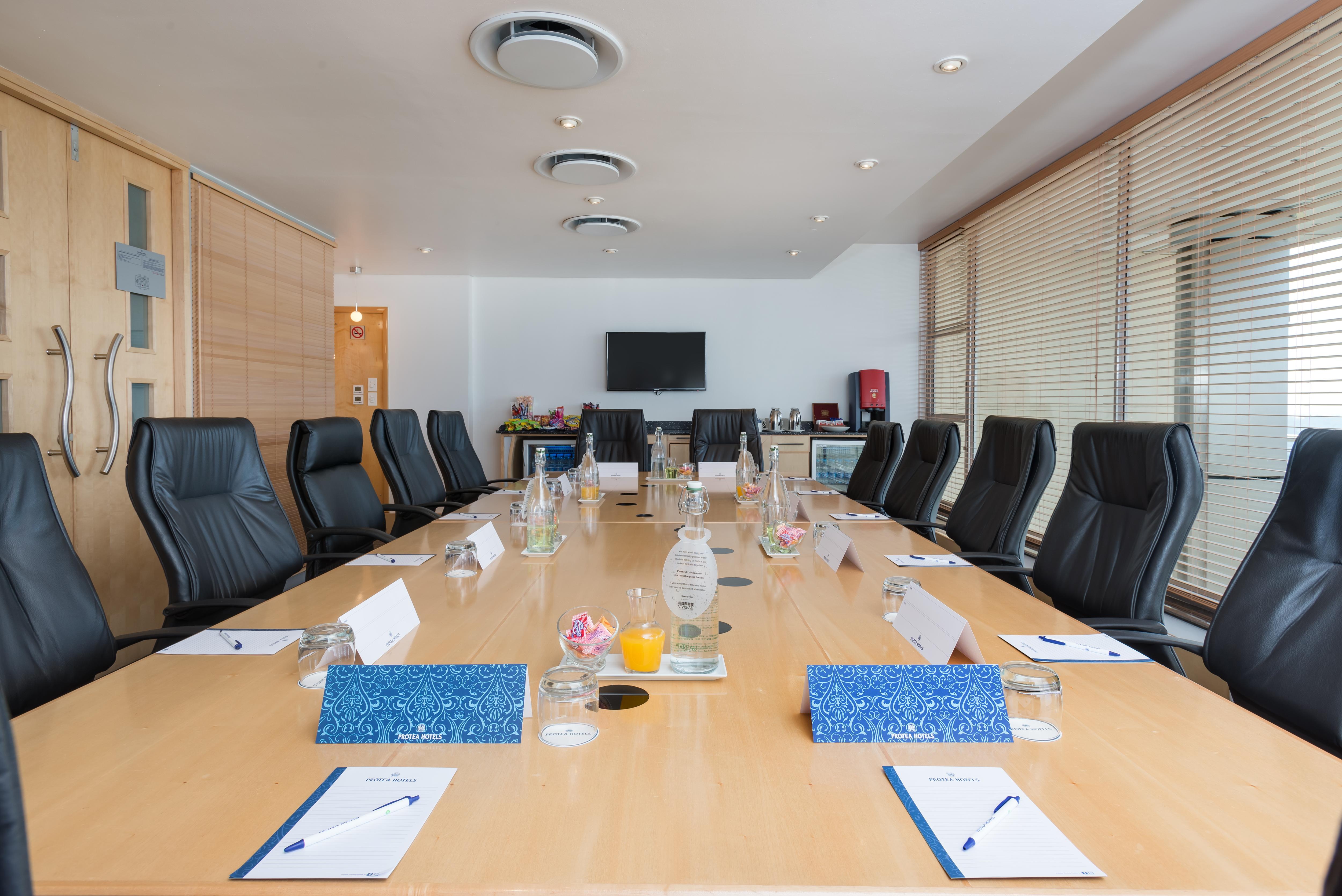 Protea Hotel By Marriott Johannesburg Wanderers Eksteriør billede