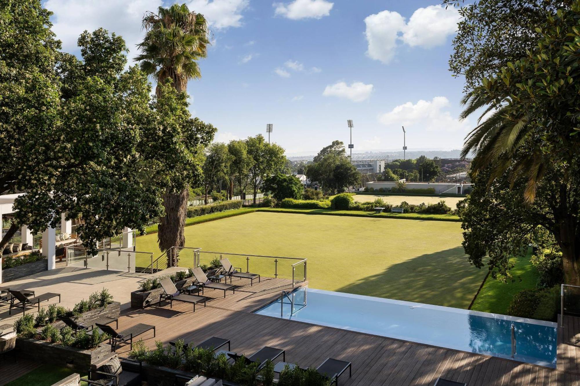 Protea Hotel By Marriott Johannesburg Wanderers Eksteriør billede