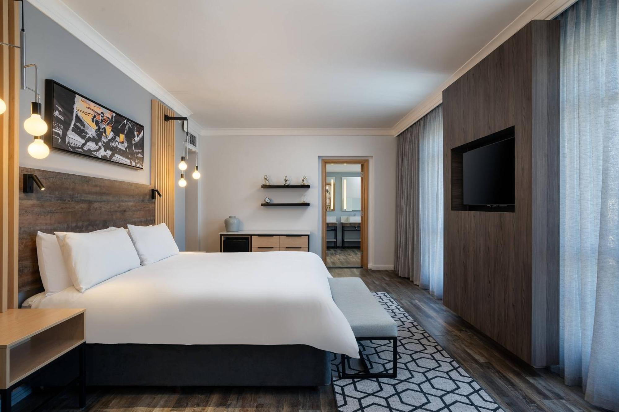 Protea Hotel By Marriott Johannesburg Wanderers Eksteriør billede